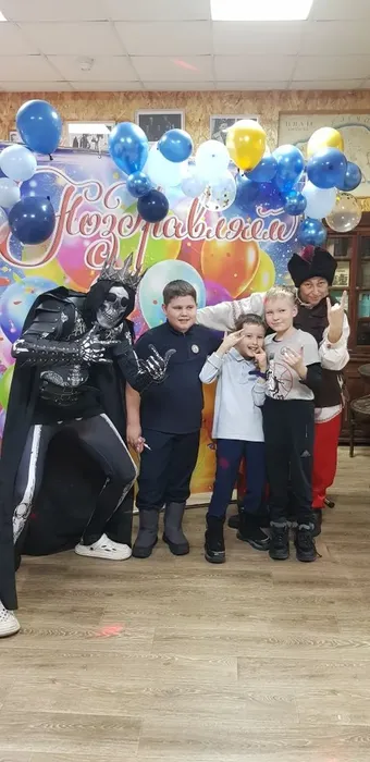 4d373c40-78af-4107-8f9d-01ce1b4a63d3