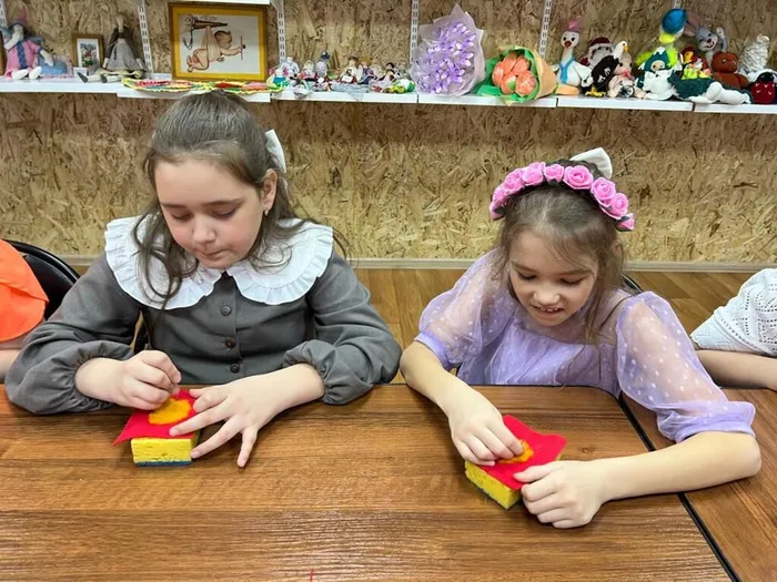 f1752457-87fd-4e99-a2cd-13b62a18941a