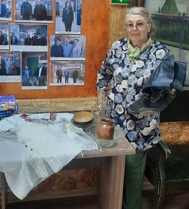 Карелина
