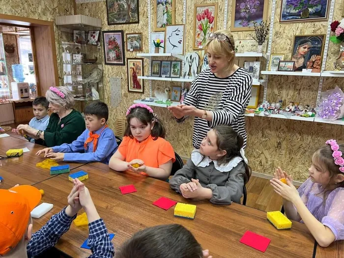 79d56fa4-be74-41b1-9f83-0cb45e789125