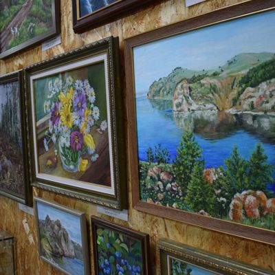 Выставка-продажа картин Валентины Адамкевичене из г. Усть-Кута